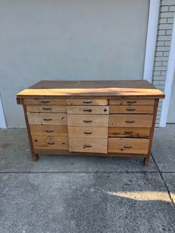 Large Wooden Garage Workbench / Tool Storage Cabinet – Lots of Drawers