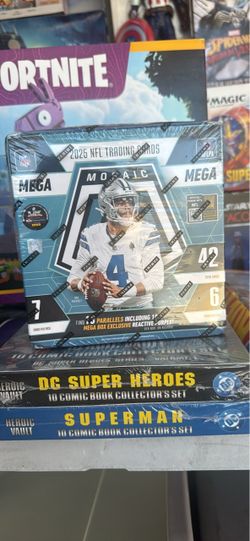 2025 Panini Mosaic NFL Football Cards Factory Sealed Mega Box