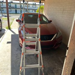 160$ Like  new Ladder 17ft