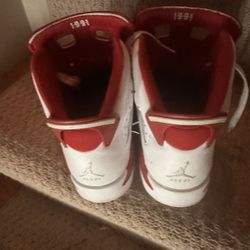 Jordan 6’s Size 6y