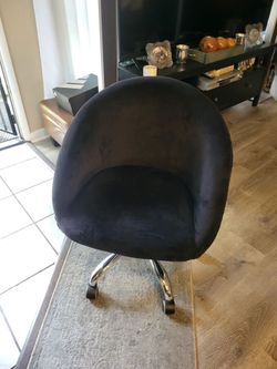 Vanity Chair