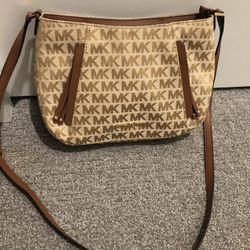 MK women's shoulder bag, like new!