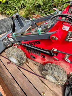 Mini skid steer and trailer