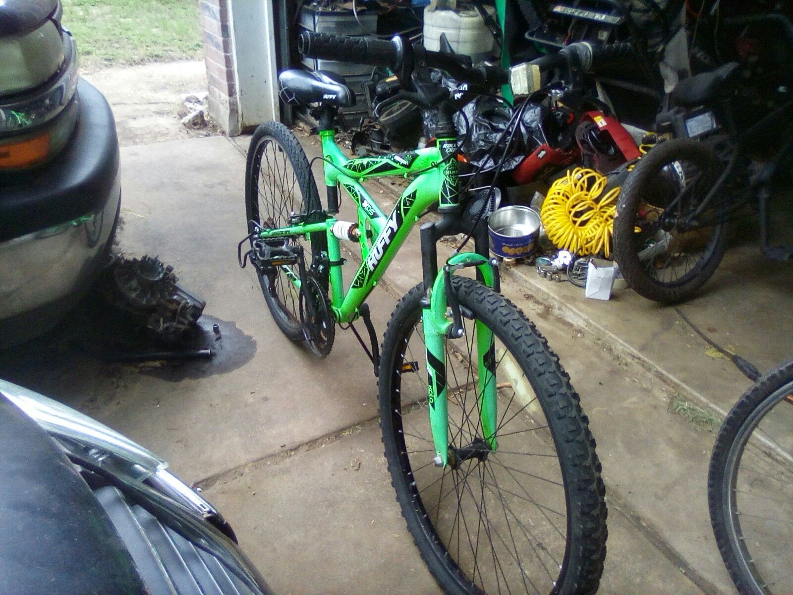 26inch huffy green dual shocks mountain bike