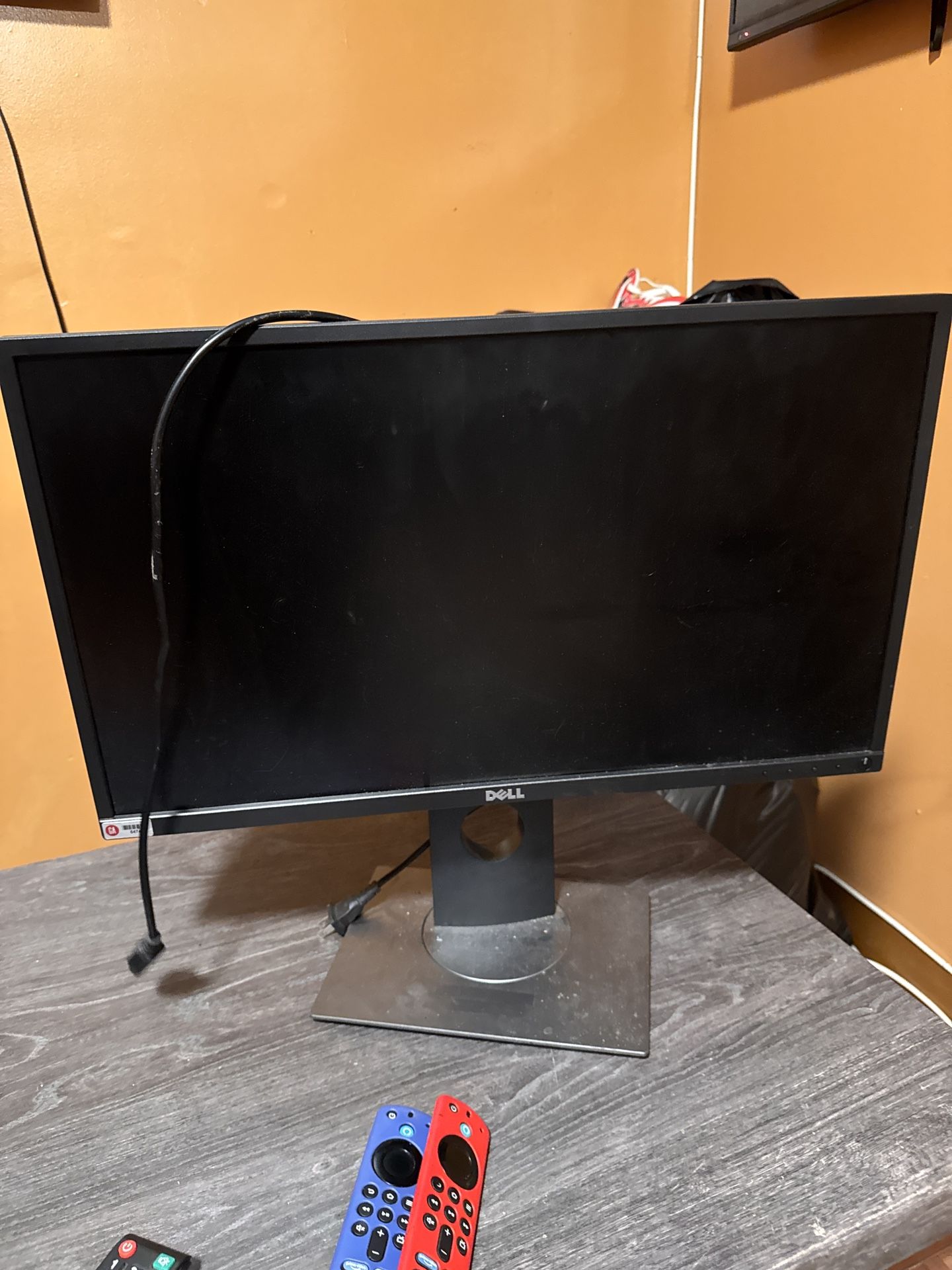 Dell 24 Inch Monitor