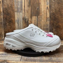 NEW Skechers D’Lites Bright Sky Slip On Sneaker Mule Wide Fit US Size 9