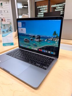 MacBook Air 13 2022 M2 8GB 256GB