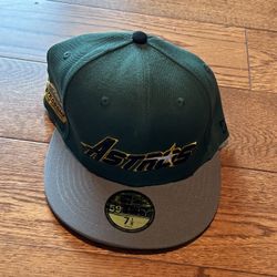 Brand new FITTED Houston Astros hat Size 7 1/8 ASTRODOME 