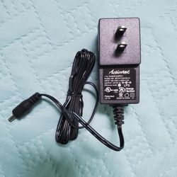 Actiontec Genuine 12V 1A AC Adapter MT12-Y120100-A1 for Wireless Router Cable Modem

   Ig 