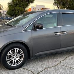 2012 Honda Odyssey Ex 