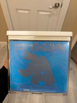 Pokemon: XY evolutions Elite Trainer box (Clean)