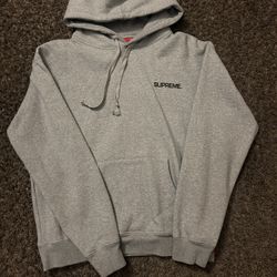 Supreme Hoodie