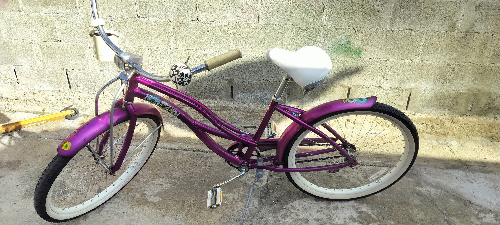 Diamond Back Dela Cruz..