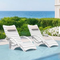 White In-Pool Chaise Lounge Chairs