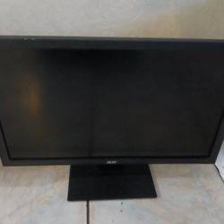 Acer 24” Computer Monitors – Great Condit
