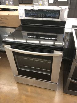 LG Electric stove stainless steel with backsplash