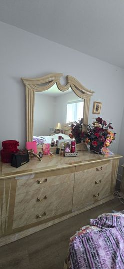 Bedroom set free, gratis