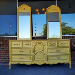 Vintage Henry Link Double Mirror Dresser French Provincial 