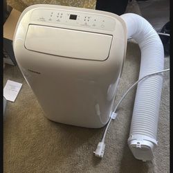 Like New Toshiba Air conditioner 