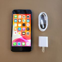 iPhone 8 - UNLOCKED - Like New 