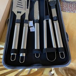 BBQ Grill Set With Carrying Case