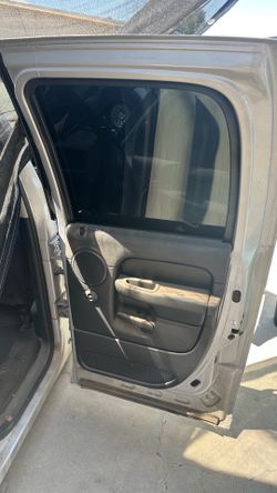 2005 dodge ram puertas de pasajero completas