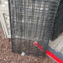 Free Dog Crates! Large and medium Size !!! 