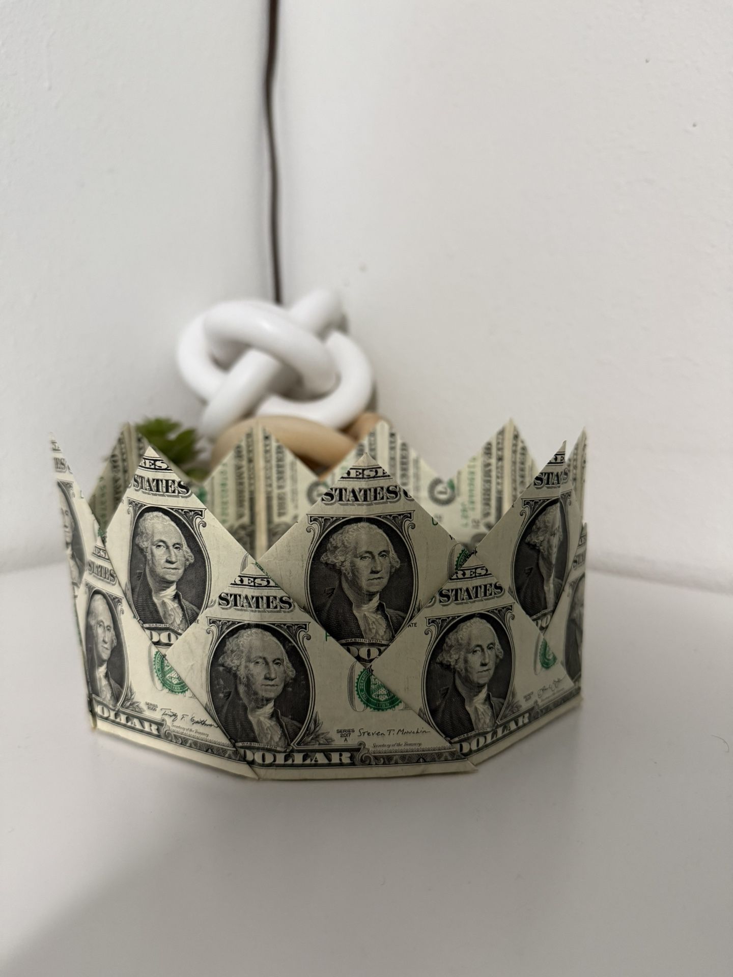 Money Crown 