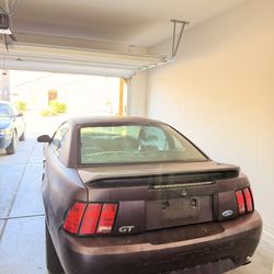 Mustang GT 2000 V8 4.6 