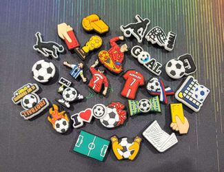 25 pcs Crocs Charms Soccer FIFA world cup Ronaldo 6QP