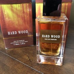 Fragrance World  Hard Wood - 100ml