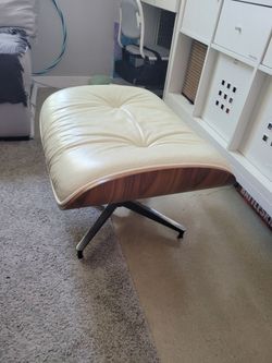 Ottoman herman miller