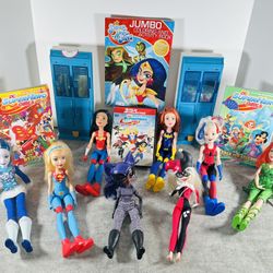 DC Supergirls