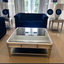 Coffee Table, End Tables Lamps 700 Set