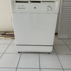 White Dishwasher 