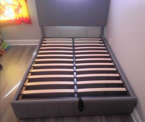 Full size Hydraulic bed