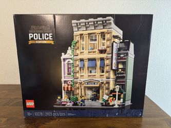 LEGO Icons (10278) Police Station ~Brand New & Sealed~ Firm Price Pickup Only