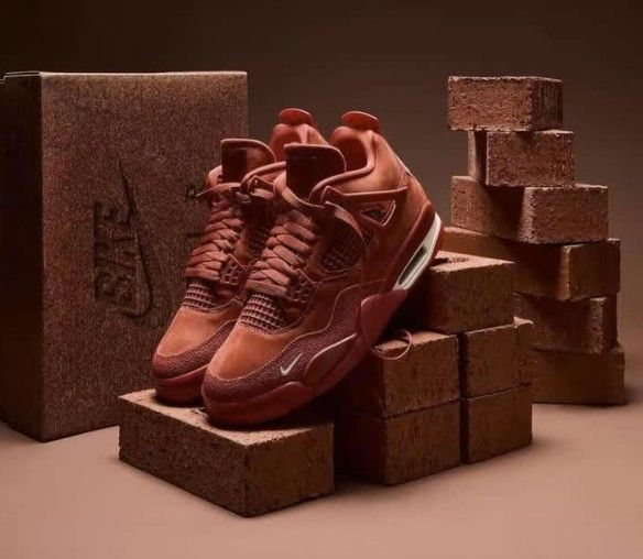 Air Jordan 4 Retro "Red Brick"
