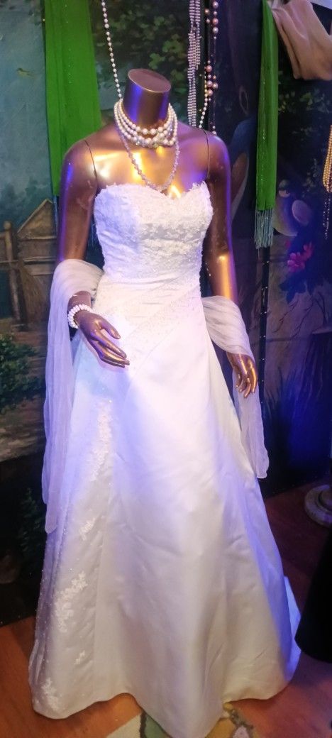 Wedding Dress By Alfred Angelo