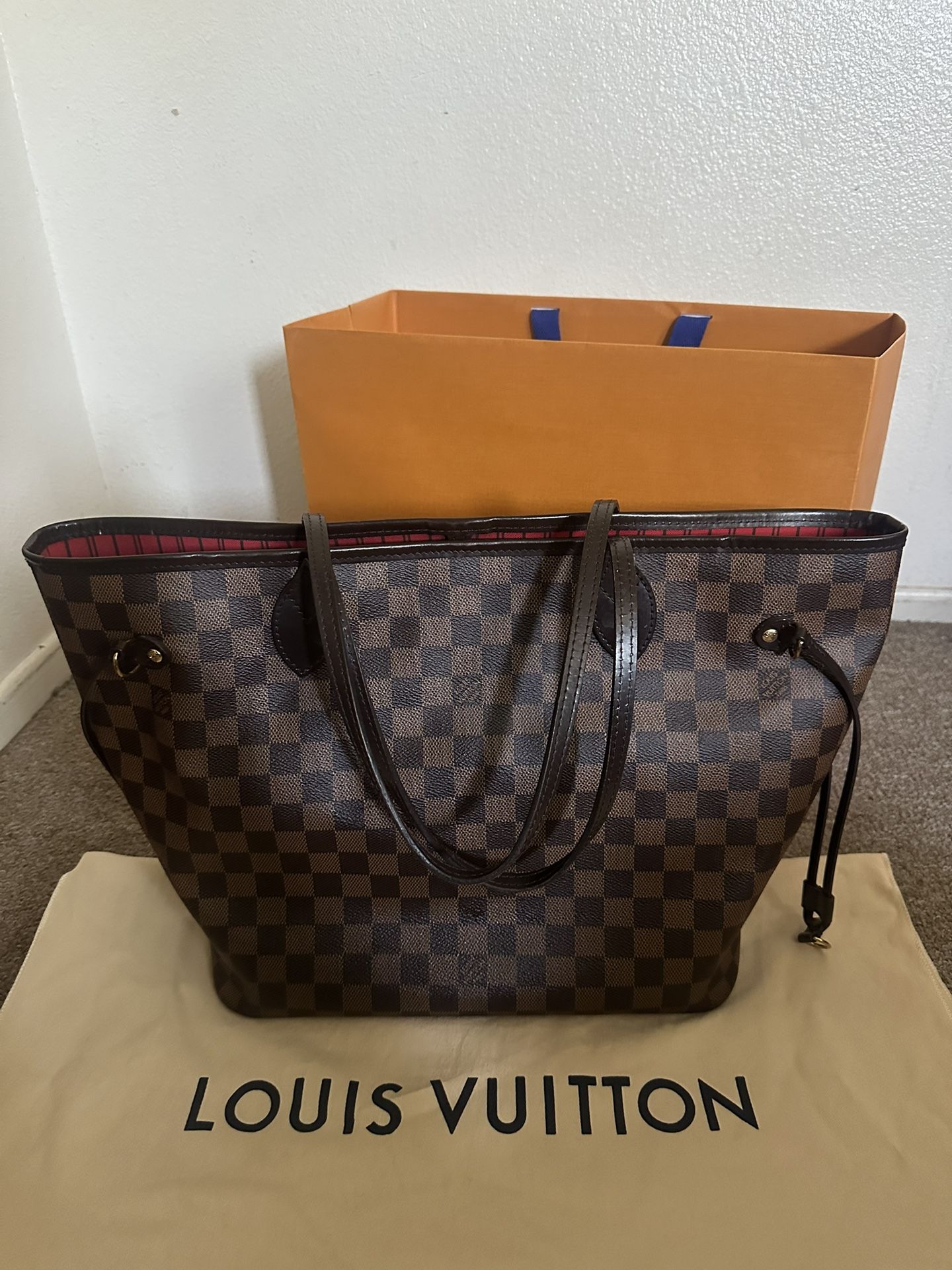 Authentic Louis Vuitton Neverfull MM