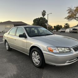 2001 Toyota Camry