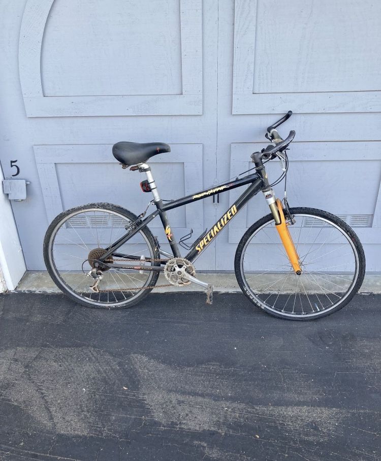 Specialized Rockhopper mountain bike with Schwinn Quick Wrap LED Bike Lights