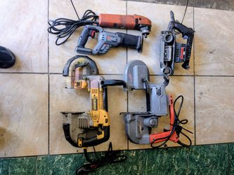 Dewalt / Milwaukee Tools