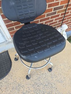 Computer chair