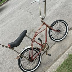 Old school bike works good nothing wrong with it