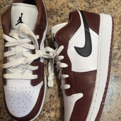 Jordan 1 Low