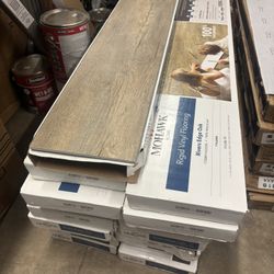New 17 Cases Waterproof Rigid Vinyl Flooring (294 square feet)