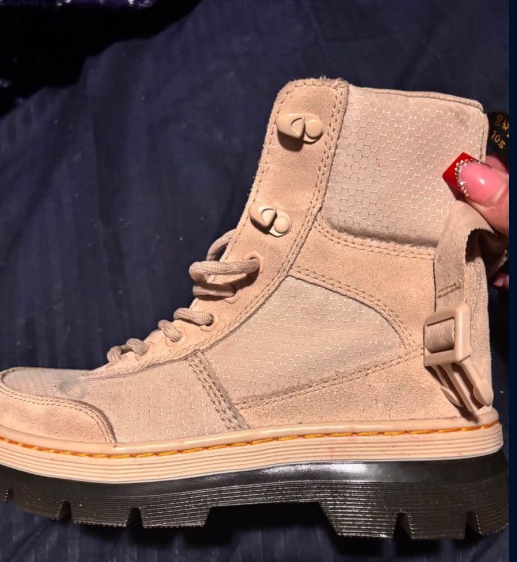 Dr Martens Unisex Boots