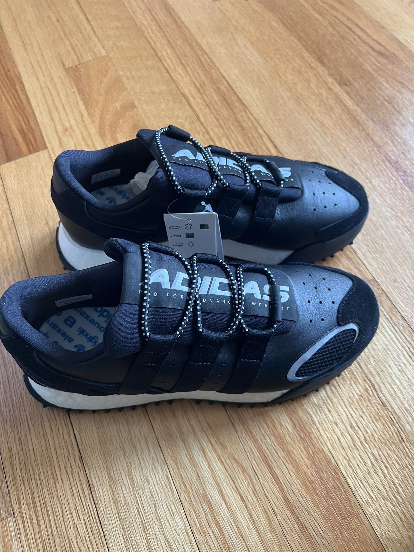 New ADIDAS by ALEXANDER WANG AW WANGBODY RUN SNEAKERS Unisex