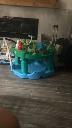 Baby play center